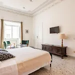 Rhome Elegant