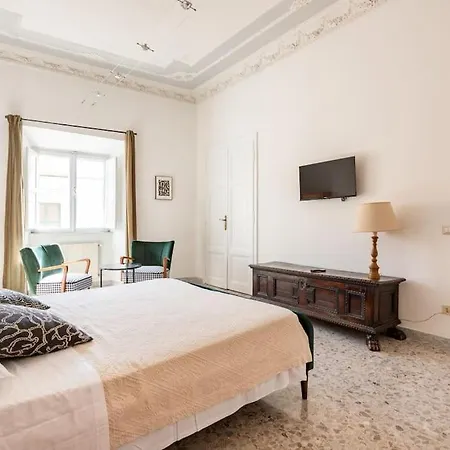 Rhome Elegant